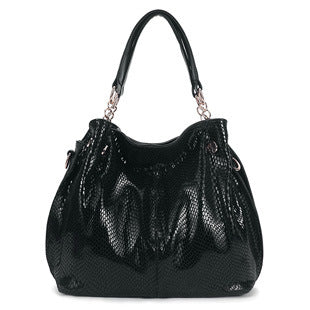 Large-capacity Snake Print Shoulder Handbag